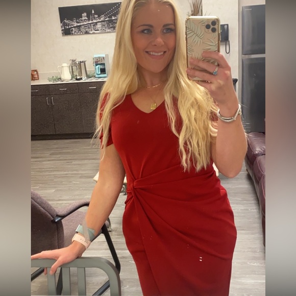 Tahari Asymmetrical Knot Red Sheath Dress - Picture 10 of 10